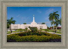 Load image into Gallery viewer, Mérida Mexico Garden Peace
