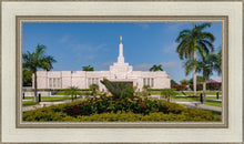 Load image into Gallery viewer, Mérida Mexico Garden Peace
