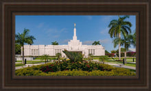 Load image into Gallery viewer, Mérida Mexico Garden Peace
