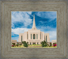 Load image into Gallery viewer, Gilbert Summer Joy
