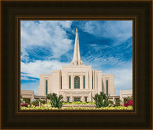 Load image into Gallery viewer, Gilbert Summer Joy
