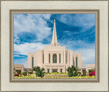 Load image into Gallery viewer, Gilbert Summer Joy
