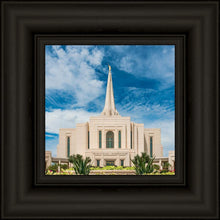 Load image into Gallery viewer, Gilbert Summer Joy
