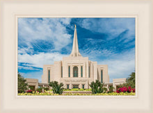 Load image into Gallery viewer, Gilbert Summer Joy

