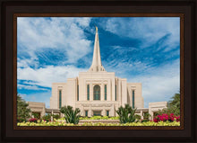 Load image into Gallery viewer, Gilbert Summer Joy
