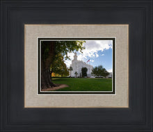Load image into Gallery viewer, Saint George Fall Leaves
