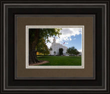 Load image into Gallery viewer, Saint George Fall Leaves
