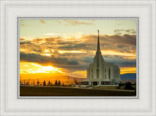 Load image into Gallery viewer, Rexburg Temple - Sunset
