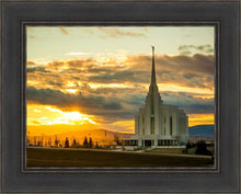 Load image into Gallery viewer, Rexburg Temple - Sunset
