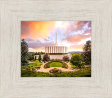Load image into Gallery viewer, Provo Back Landscape
