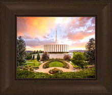 Load image into Gallery viewer, Provo Back Landscape
