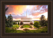Load image into Gallery viewer, Provo Back Landscape
