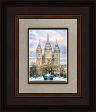 Load image into Gallery viewer, Salt Lake Temple Spring Fountain
