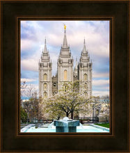 Load image into Gallery viewer, Salt Lake Temple Spring Fountain

