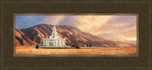 Load image into Gallery viewer, Payson Ready ForThe Harvest Texture
