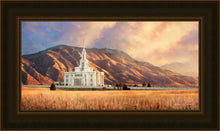Load image into Gallery viewer, Payson Ready ForThe Harvest Texture
