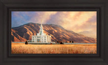 Load image into Gallery viewer, Payson Ready ForThe Harvest Texture

