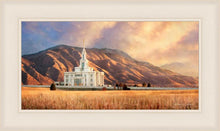 Load image into Gallery viewer, Payson Ready ForThe Harvest Texture
