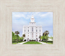 Load image into Gallery viewer, Saint George Rain
