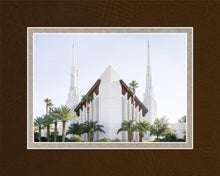 Load image into Gallery viewer, Las Vegas Temple - Light Upon Us
