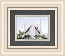 Load image into Gallery viewer, Las Vegas Temple - Light Upon Us
