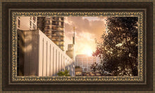 Load image into Gallery viewer, Manhattan Solace
