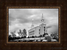 Load image into Gallery viewer, Kansas City Beacon On The Plains Open Edition Canvas / 30 X 20 Frame A 40 Art
