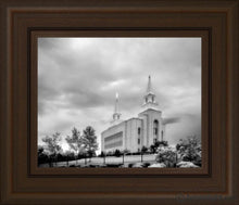 Load image into Gallery viewer, Kansas City Beacon On The Plains Open Edition Print / 10 X 8 Frame C 12 1/4 14 Art
