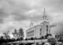Load image into Gallery viewer, Kansas City Beacon On The Plains Open Edition Print / 7 X 5 Only Art
