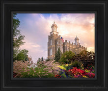 Load image into Gallery viewer, Logan Sunset Open Edition Canvas / 11 X 14 Black Frame Art
