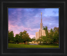 Load image into Gallery viewer, Seattle Evening Panorama Open Edition Canvas / 11 X 14 Black Frame Art
